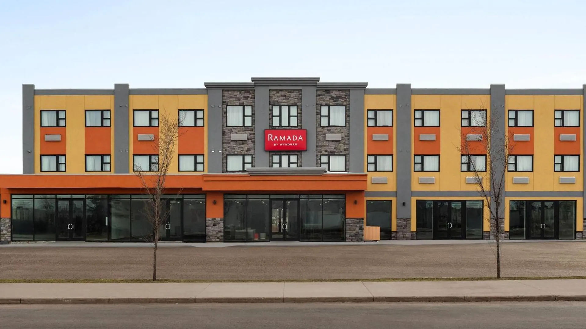 Ramada By Wyndham West Edmonton Hotel & Suites